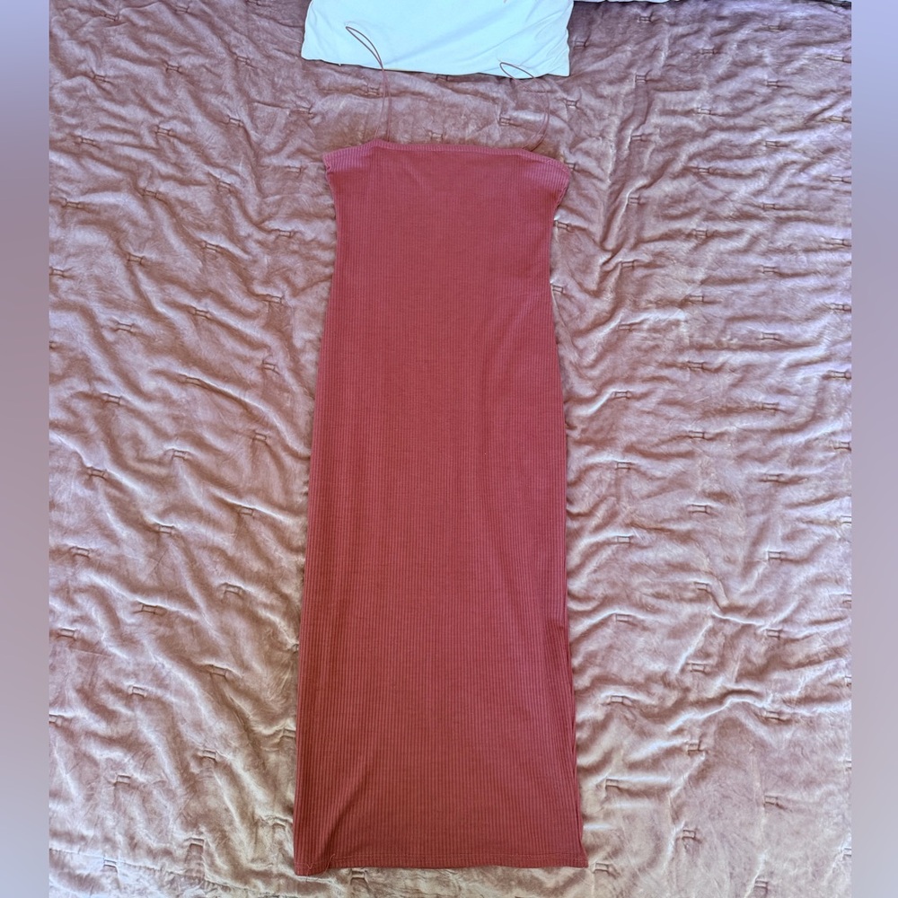 hello miss Ribbed Strapless Midi Dress - Rust Rose